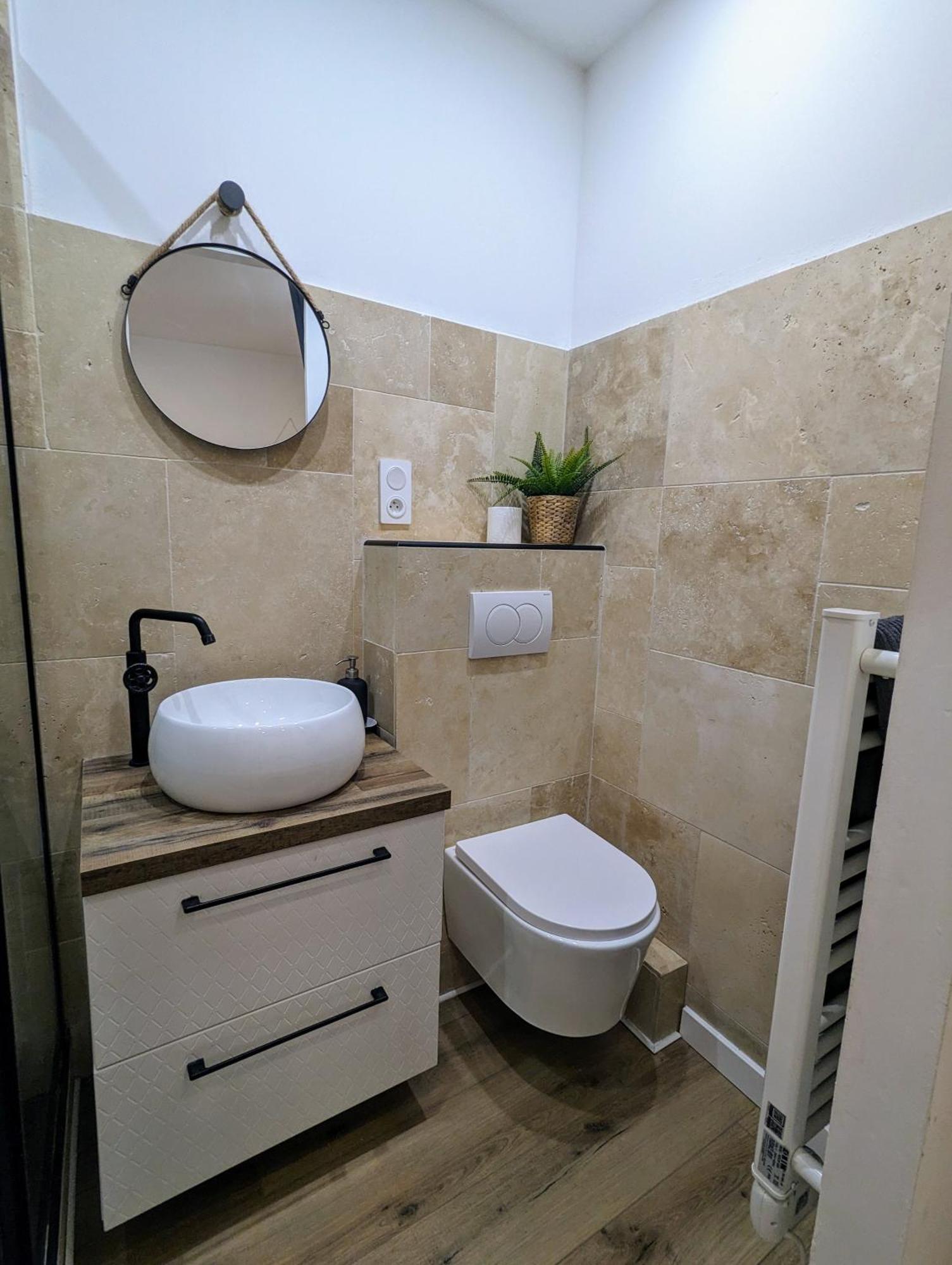 Appartement Cosy Proche Du Port Nice Luaran gambar