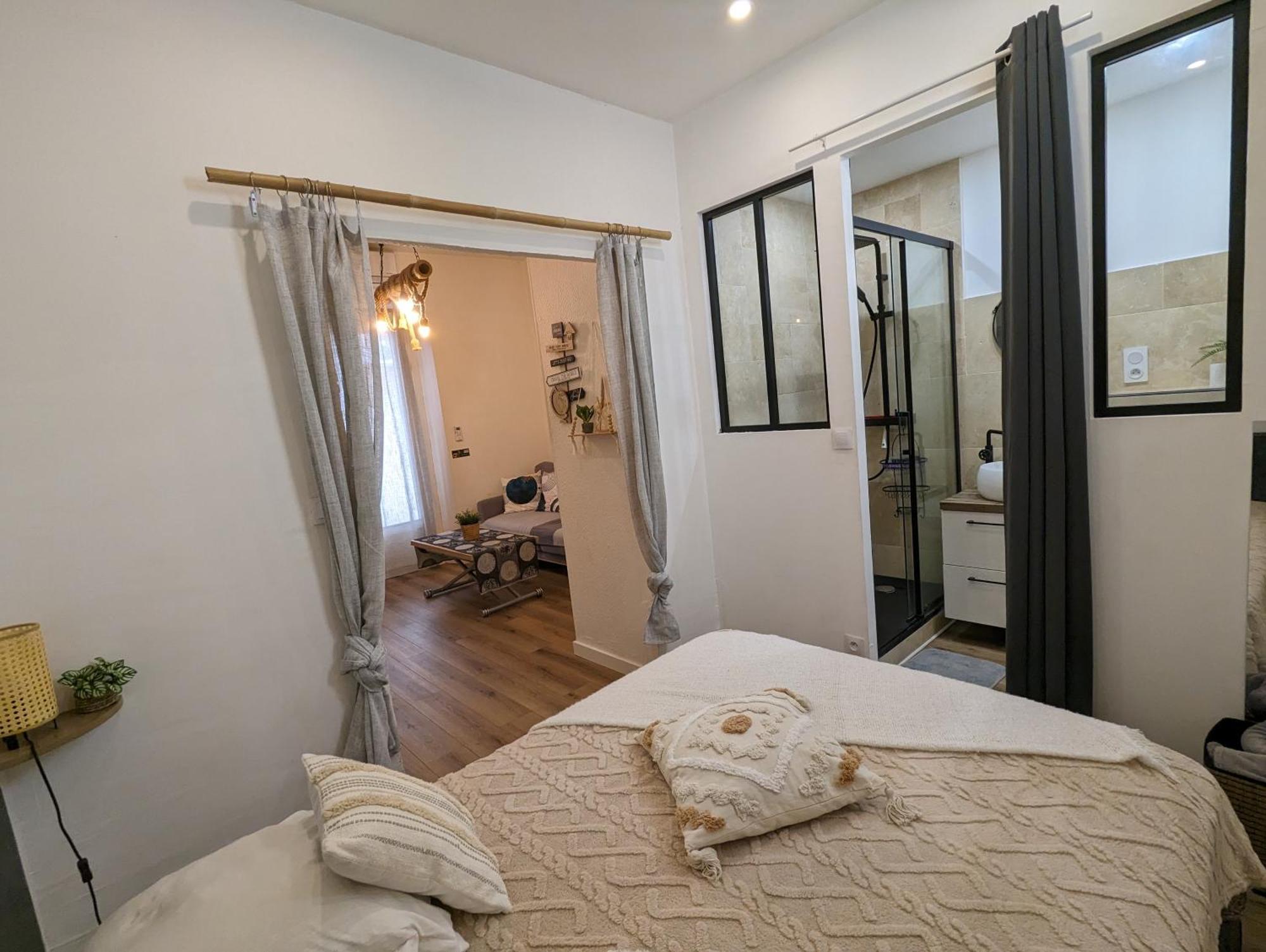 Appartement Cosy Proche Du Port Nice Luaran gambar