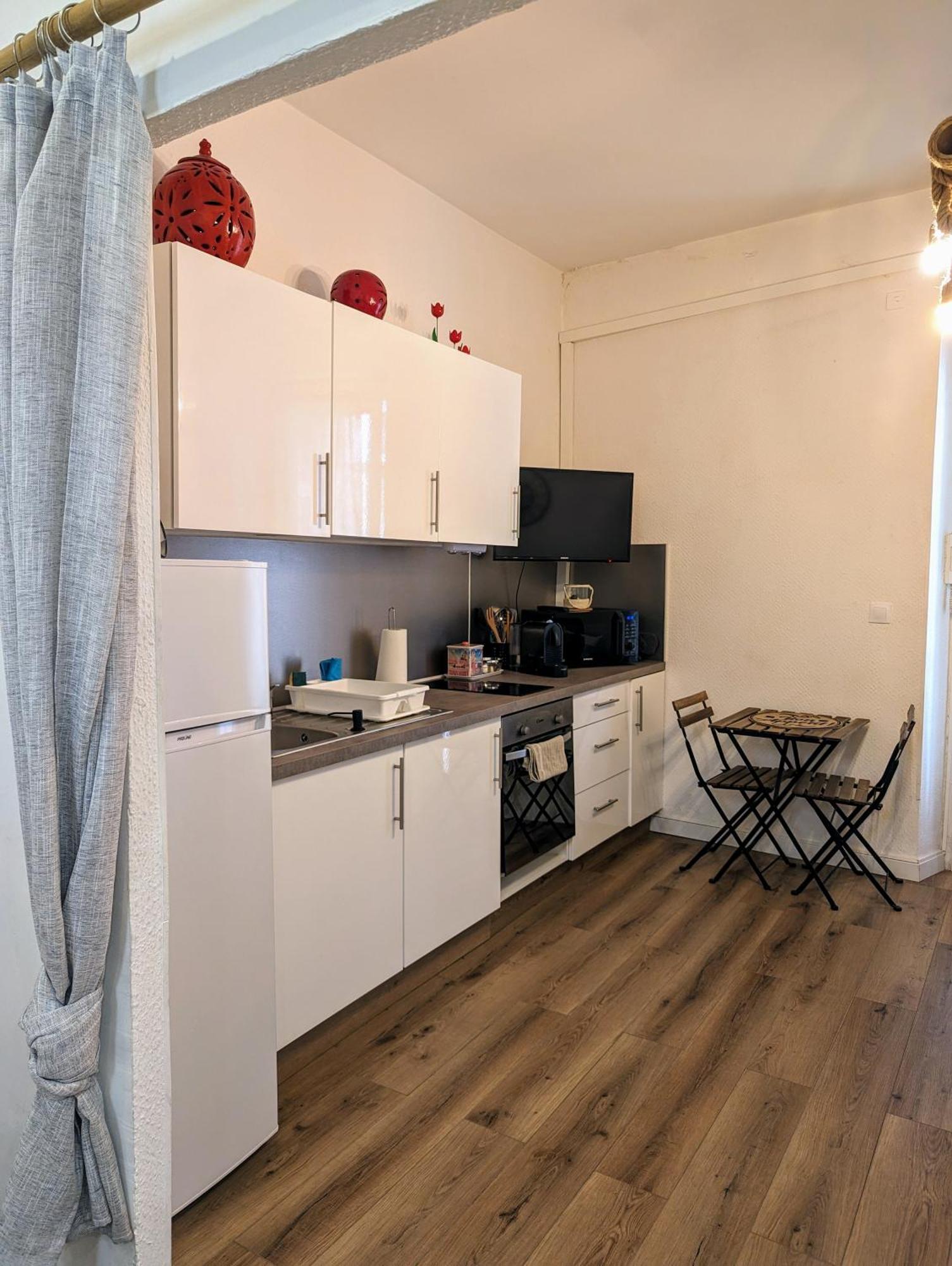Appartement Cosy Proche Du Port Nice Luaran gambar