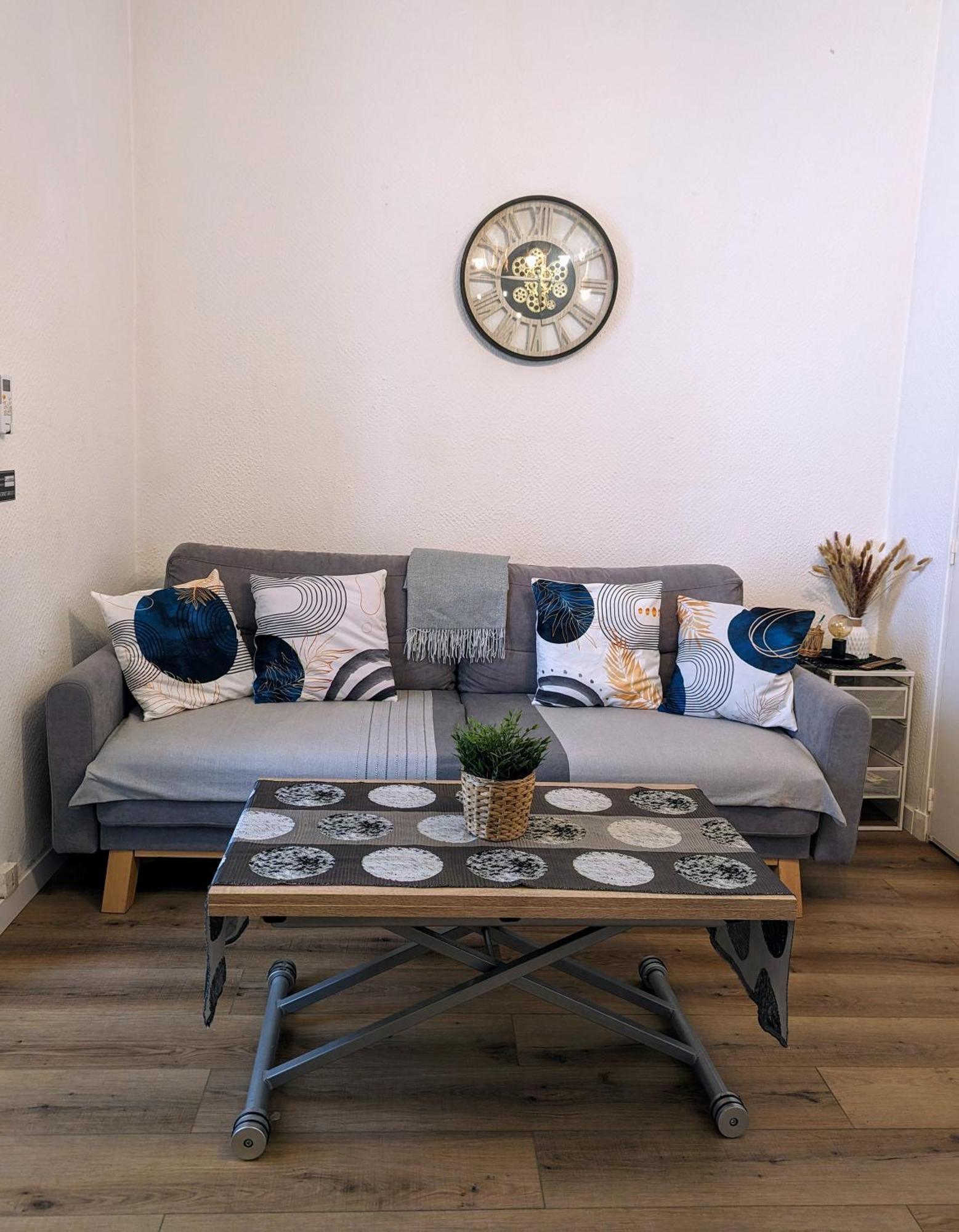 Appartement Cosy Proche Du Port Nice Luaran gambar