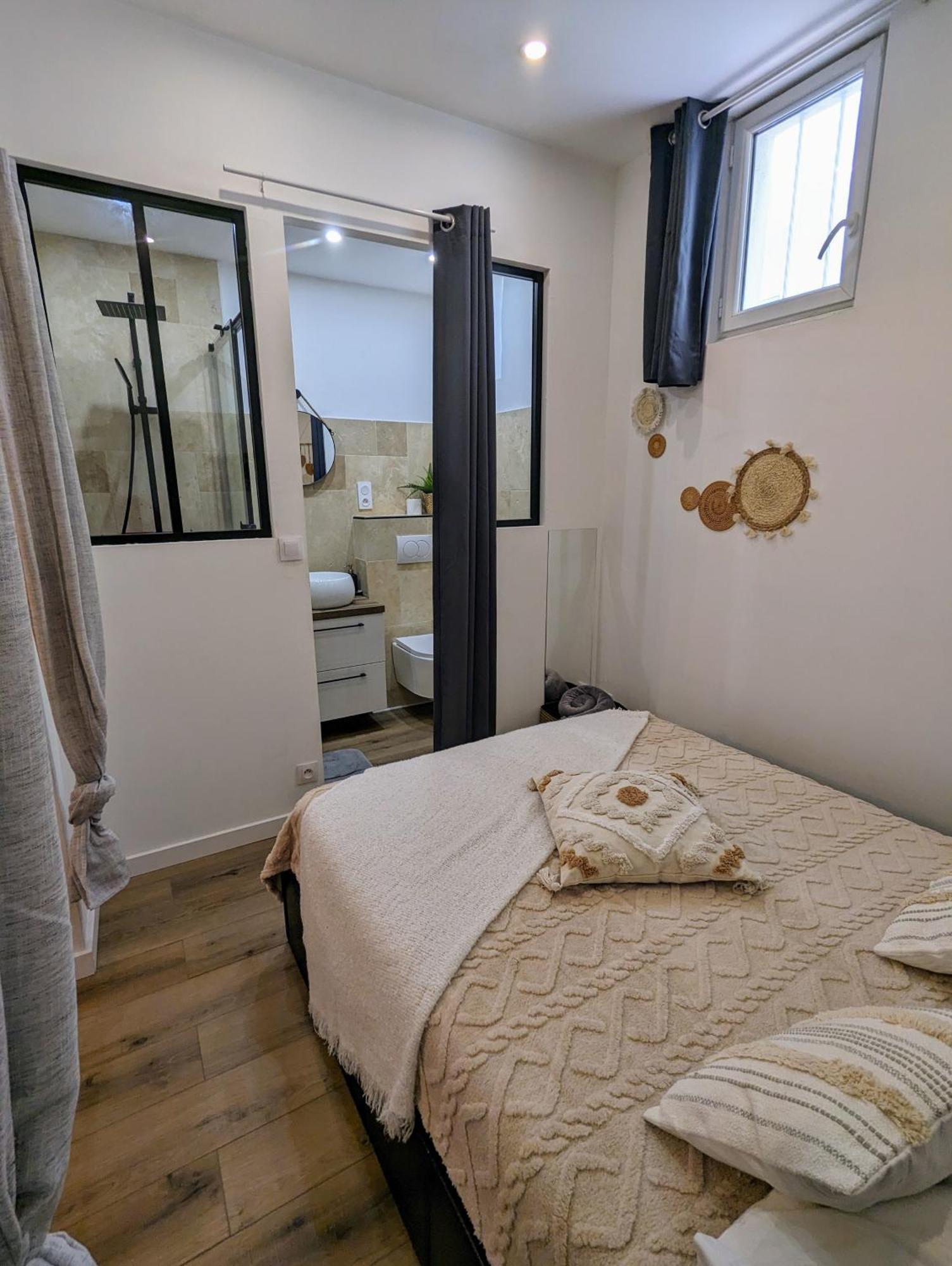 Appartement Cosy Proche Du Port Nice Luaran gambar
